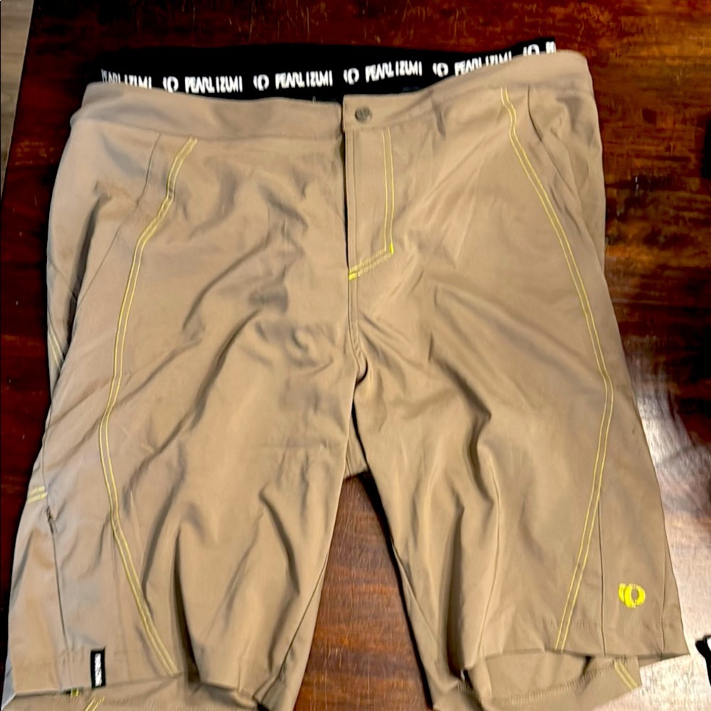 Pearl Izumi mountain bike shorts Lightweight Outdoor Wear